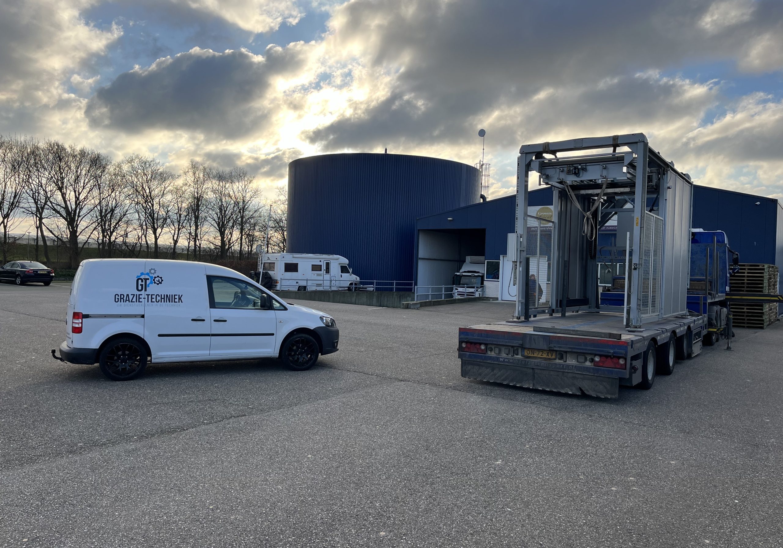 image00035 image00035